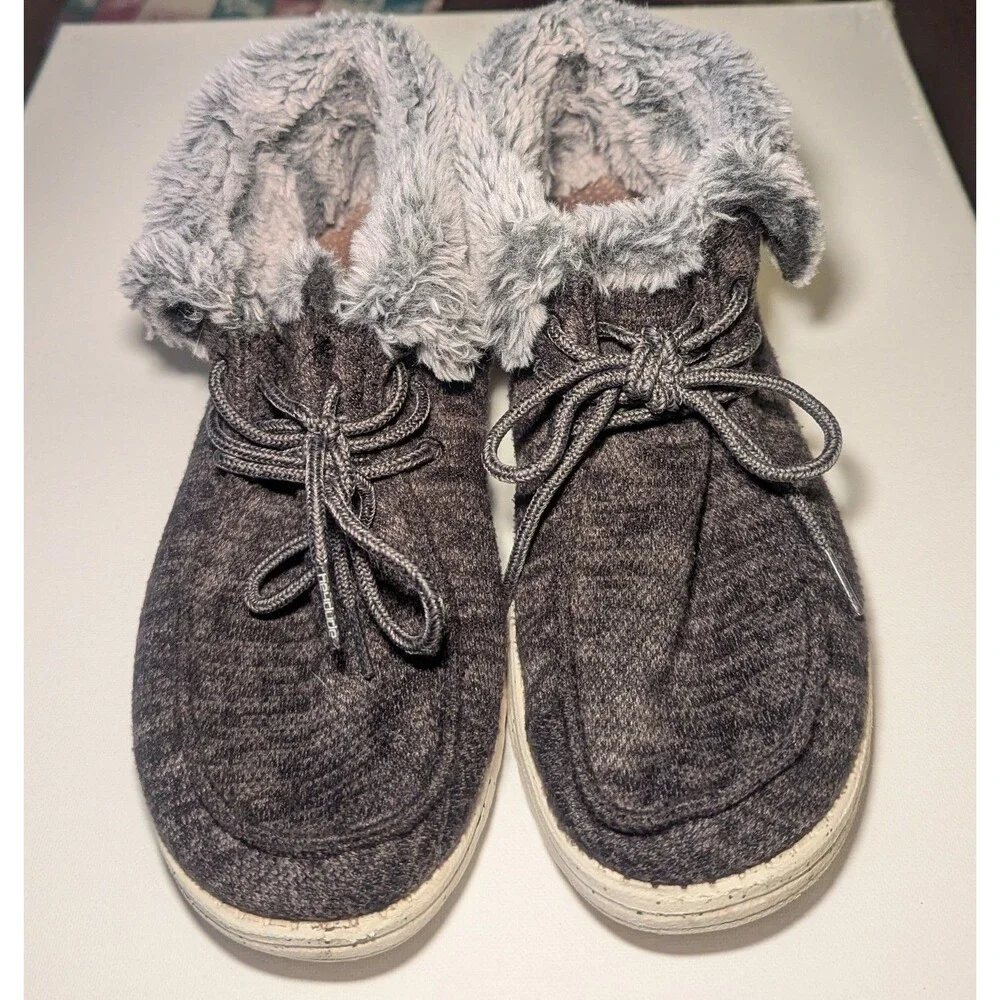 Hey Dude Britt Black Lace Up Faux Fur Ankle Cuffed Pull On Shoes Slippers Sz 8